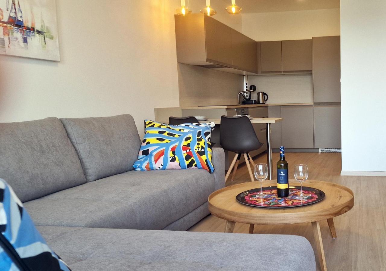 New Cozy 2 Room Pink Apartment Bratislava 059 Экстерьер фото